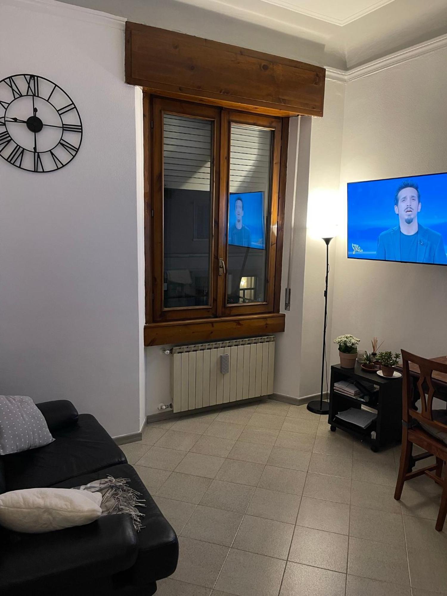 Bilocale Zona Navigli Apartment Милано Екстериор снимка