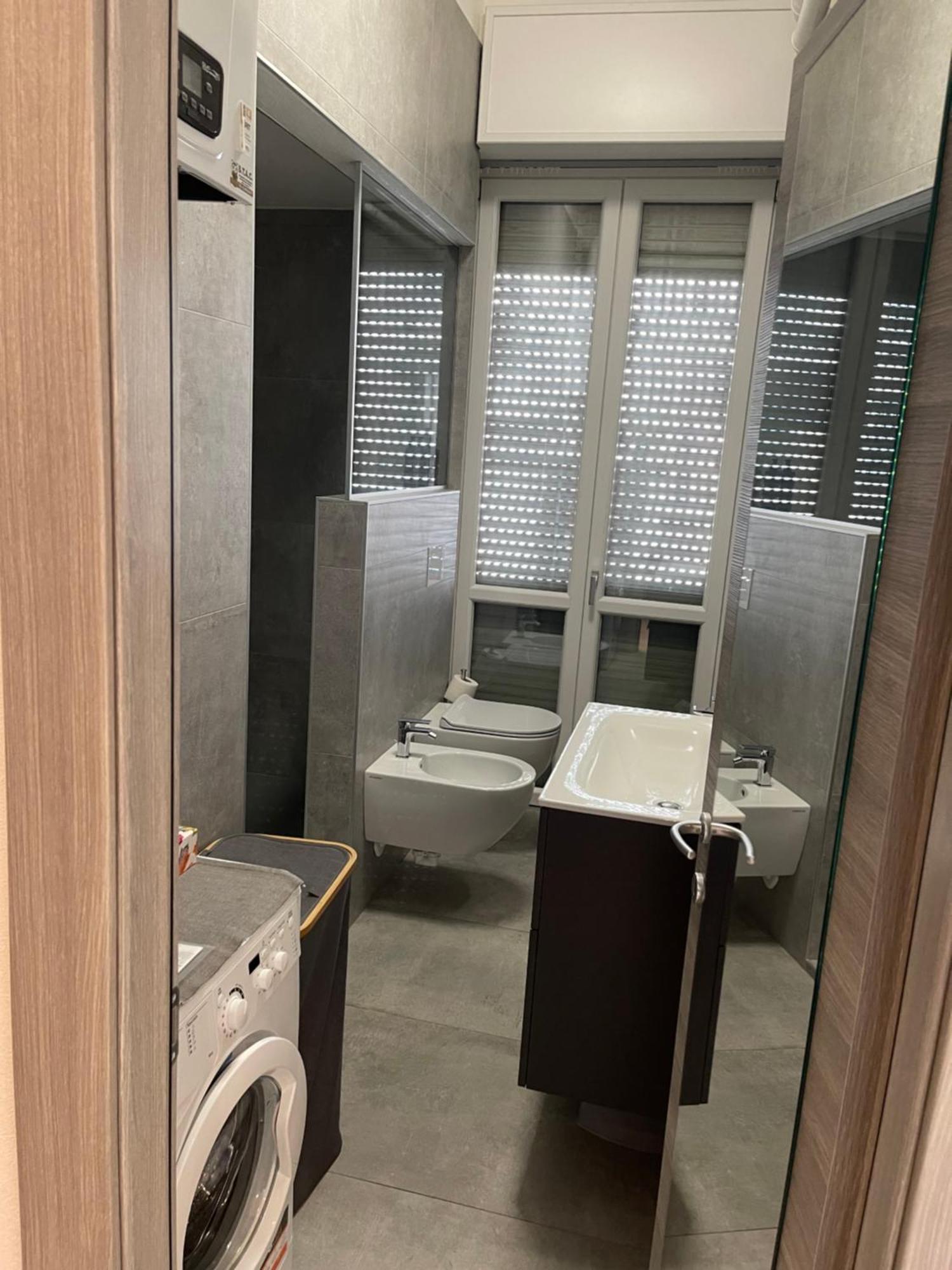 Bilocale Zona Navigli Apartment Милано Екстериор снимка